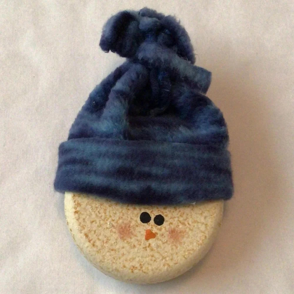 Happy Snowmen Set of three ornaments - Picture 5 of 8